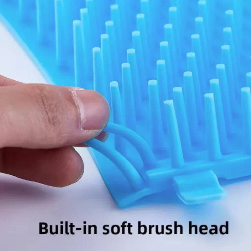 Portable Dog Paw Washer Cup – Soft Silicone Comb Brush Foot Cleaning Cup