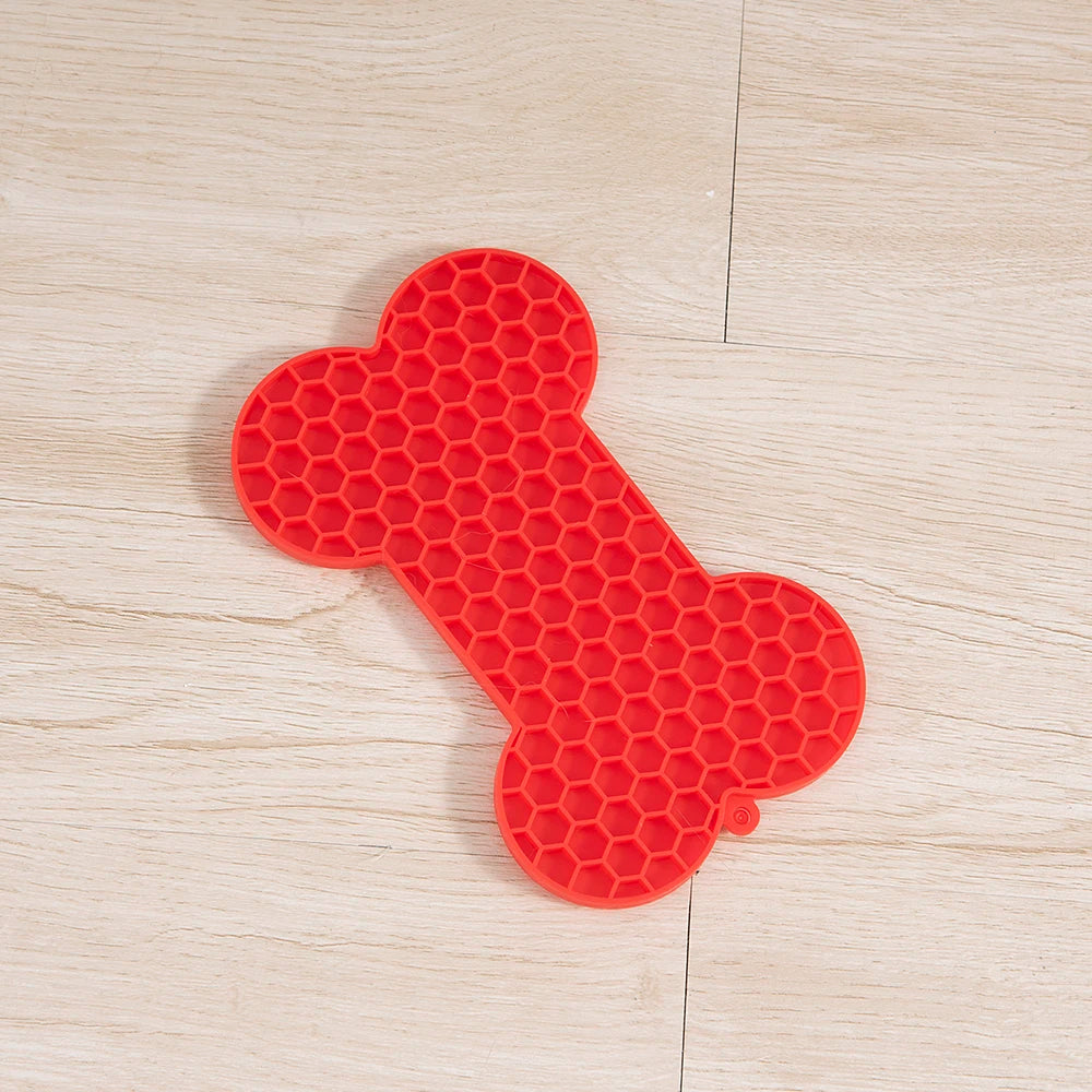 Silicone Dog Lick Mat – Slow Feeder Suction Pad for Dogs & Cats